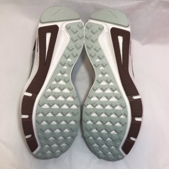 Nike Quest Running Walking Shoes Sneakers Athletic - Picture 6 of 8